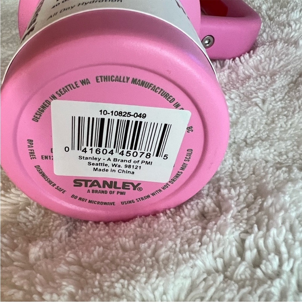 Stanley 40 oz Stainless Steel H2.0 Flowstate Quencher Tumbler Sweet Hearts - Picture 6 of 6